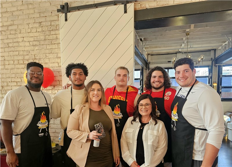 160 Driving Academy attended the Que for a Cause event in collaboration with the Kansas City Chiefs.